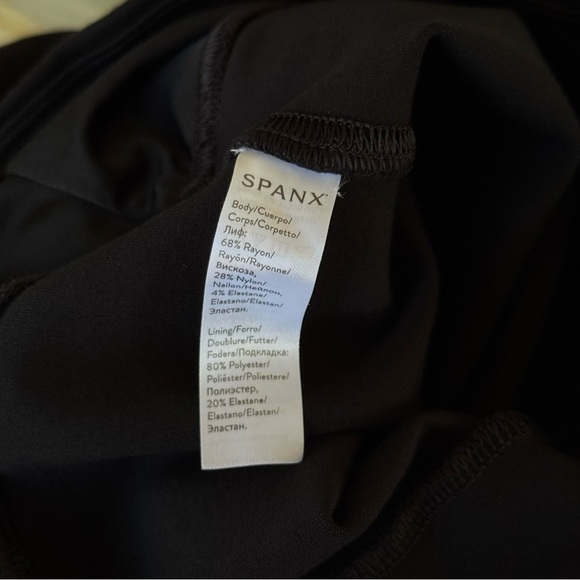 SPANX Ponte Ankle Leggings in Classic Black - Picture 5 of 5